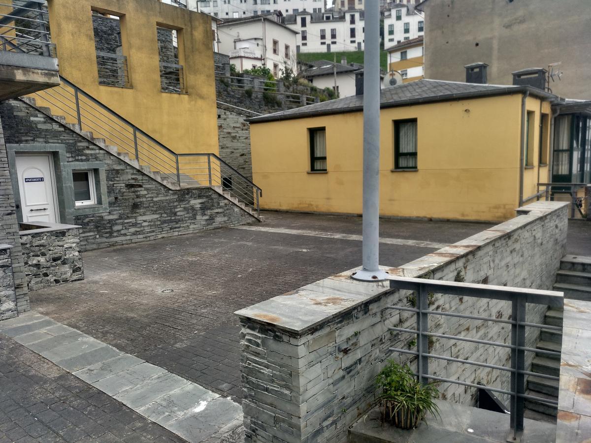 Apartamentos turísticos Vistademar Luarca Exterior foto